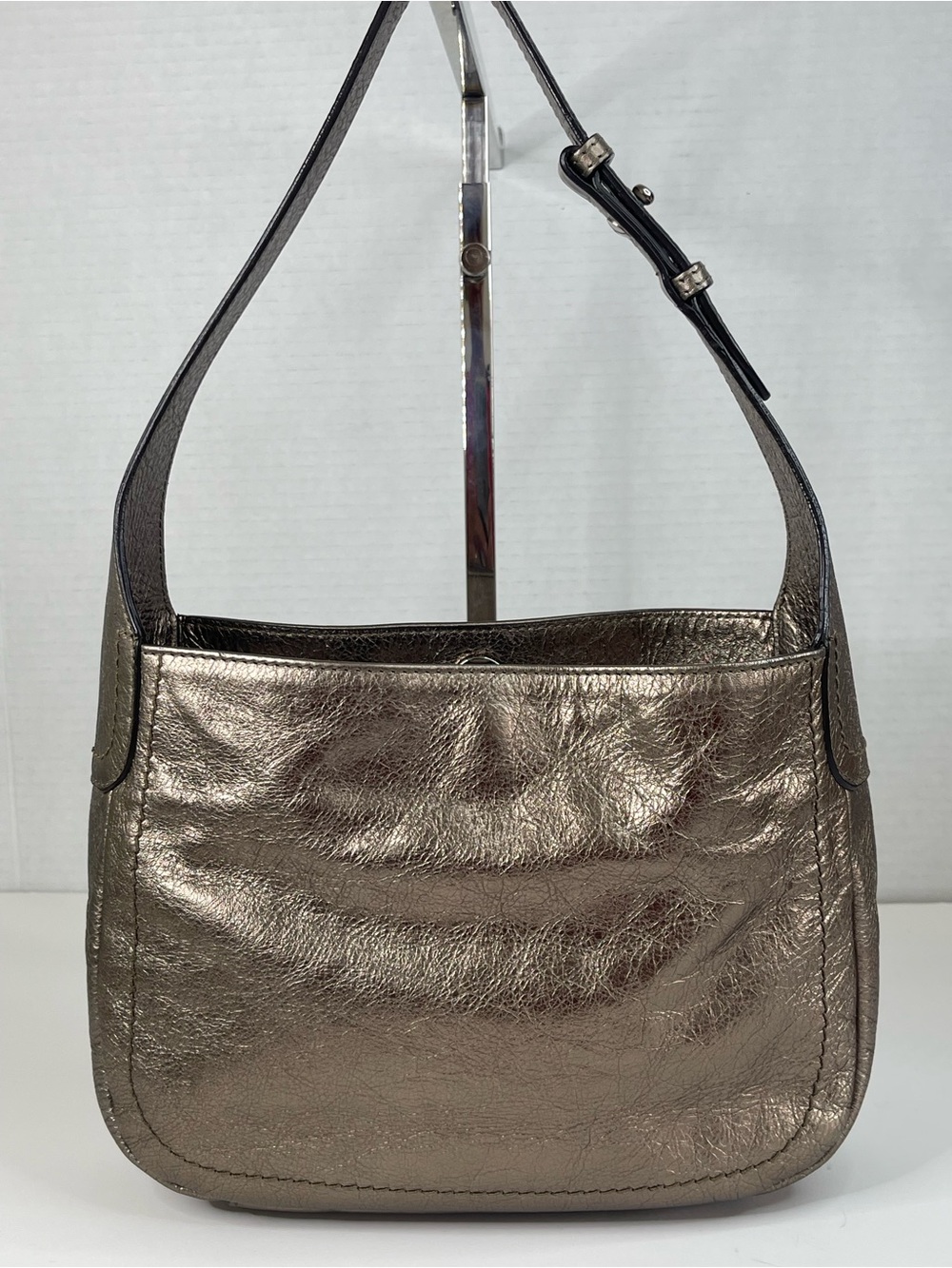 Salvatore Ferragamo Gancini shoulder bag - Picture 3 of 16